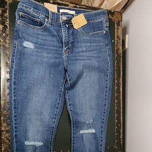 Levi's 311 Shaping Skinny Mid Rise 28x30 New With Tags